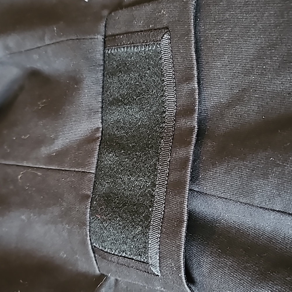 Blazer - Picture 6 of 7